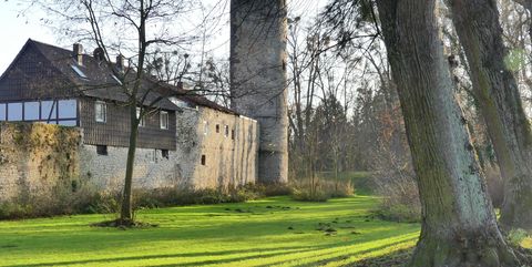 historische Verteidigungsanlagen am Storchenturm in Einbeck.