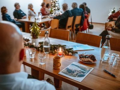 Erster Tourismusstammtisch in Einbeck mit Vertretern der Hotellerie, Gastronomie, Leistungsträgern und der Kommunalpolitik