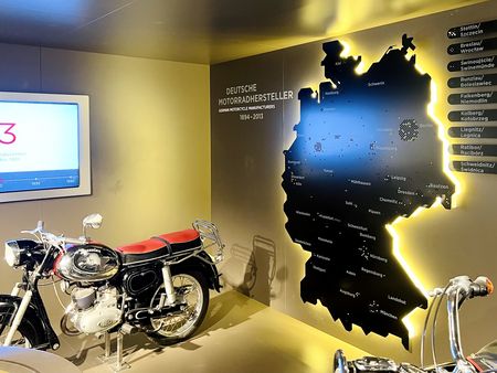 PS.SPEICHER_interaktive Übersichtskarte über deutsche Motorradhersteller, CC0.jpeg