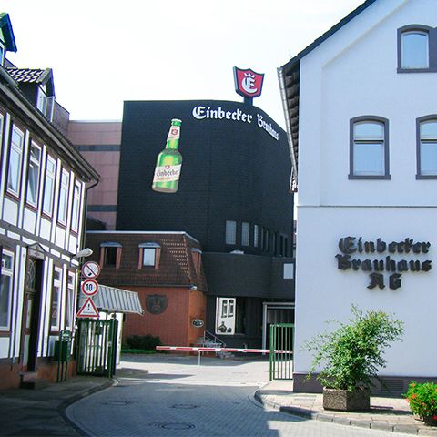 einbecker-brauhaus-ag-eingangstor-2022